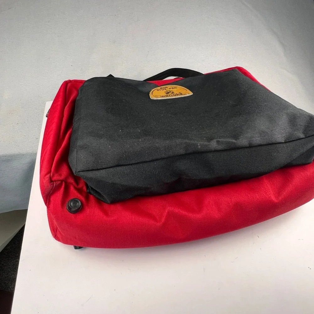 Wenoka Dive-Pac Scuba Gear Bag OS Red Black Vintage Canvas Travel Duffle